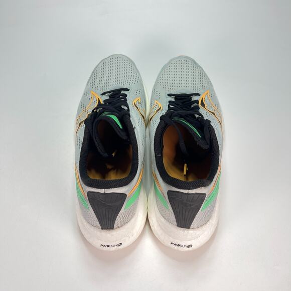 Athletic_Shoes